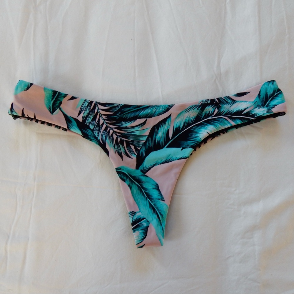 Tropical print bikini bottoms